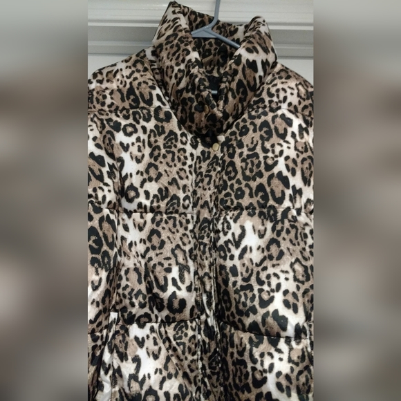 Fashion Nova Puffer Jacket - Picture 2 of 8